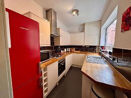 St Denys View With Free Parking