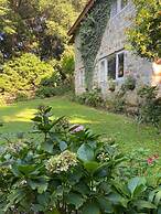 Woodside Retreat Pangot