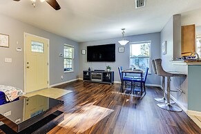 4 Mi to Dtwn Jacksonville: Family-friendly Home