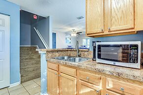 4 Mi to Dtwn Jacksonville: Family-friendly Home