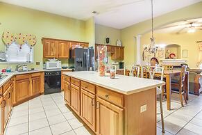 Family-friendly Gem w/ Home Office in Memphis