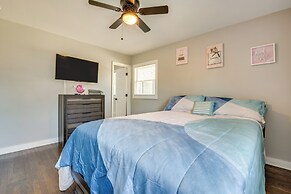 11 Mi to Dtwn Atlanta: Conley Home w/ Yard