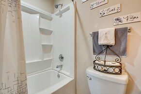 11 Mi to Dtwn Atlanta: Conley Home w/ Yard