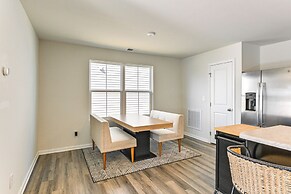 < 6 Mi to Uptown Charlotte: Bright Home w/ Yard