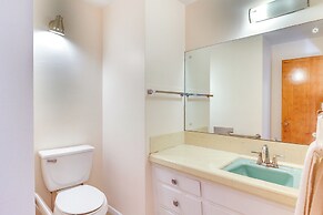 6 Mi to Unm: Albuquerque Family Abode w/ Views!