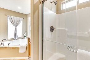 4 Mi to Dtwn Grand Junction: Hot Tub Haven!