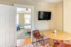 Walk to Dtwn Hudson: Cozy Upstate Apartment