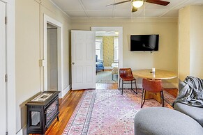Walk to Dtwn Hudson: Cozy Upstate Apartment