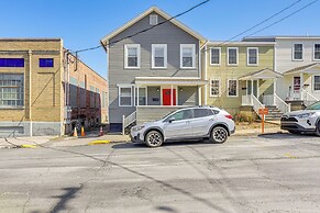 Walk to Dtwn Hudson: Cozy Upstate Apartment