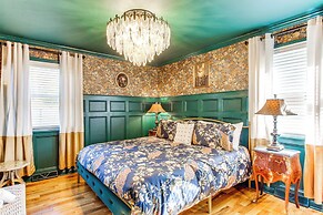 2 Mi to Historic Horse District: Dog-friendly Home