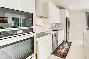 3 Mi to Beach: Pet-friendly Home in Port Charlotte