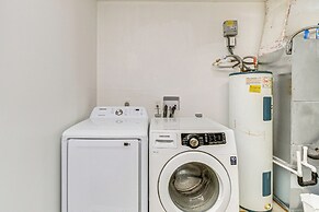 3 Mi to Beach: Pet-friendly Home in Port Charlotte