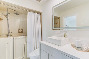 3 Mi to Beach: Pet-friendly Home in Port Charlotte