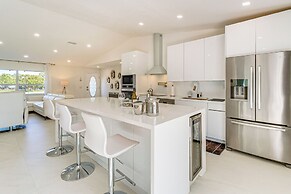 3 Mi to Beach: Pet-friendly Home in Port Charlotte