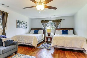 2 Mi to Airport: College Park Home w/ Grill!