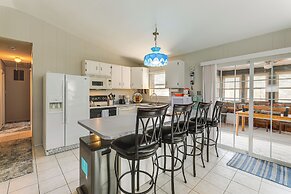 Spacious Family Home: 9 Mi to Ocean City Boardwalk