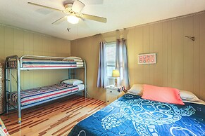 Spacious Family Home: 9 Mi to Ocean City Boardwalk