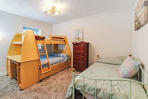 Spacious Family Home: 9 Mi to Ocean City Boardwalk