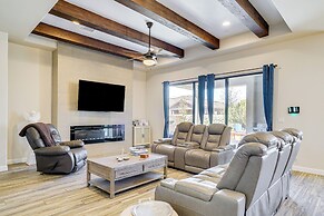 Private Hot Tub + Putting Green: El Paso Getaway!