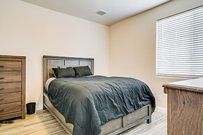 Private Hot Tub + Putting Green: El Paso Getaway!