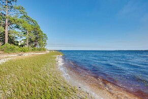 Relax & Refresh: Waterfront Cottage in Panacea