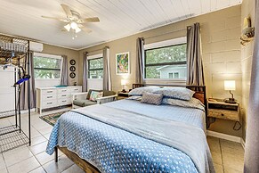 Relax & Refresh: Waterfront Cottage in Panacea