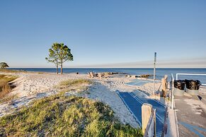 Relax & Refresh: Waterfront Cottage in Panacea