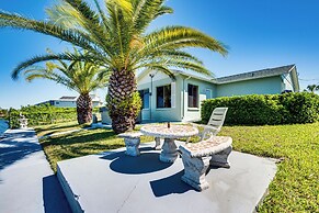 2 Mi to Beach: Canal-front Home in Hernando Beach