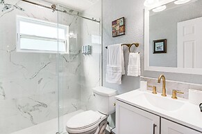 2 Mi to Beach: Canal-front Home in Hernando Beach