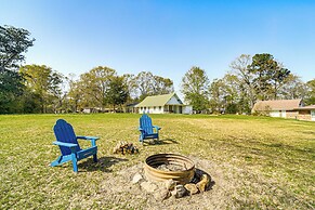 Boat & Swim: Lakefront Toledo Bend Retreat!