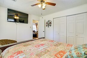 Boat & Swim: Lakefront Toledo Bend Retreat!