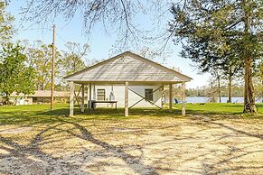 Boat & Swim: Lakefront Toledo Bend Retreat!