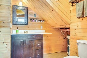 Hiking & Snowmobile Trails On-site: Alton Retreat!