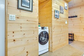 Hiking & Snowmobile Trails On-site: Alton Retreat!