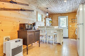 Hiking & Snowmobile Trails On-site: Alton Retreat!