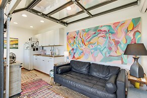 Swim, Boat & Fish: Waterloo Retreat w/ Views!