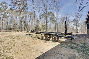 Swim, Boat & Fish: Waterloo Retreat w/ Views!