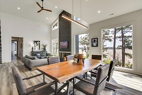 Private Dock & River Views: Modern Gem in Waterloo