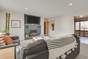 Fire Pit, Waterfront + Boat Dock: Detroit Lake Gem