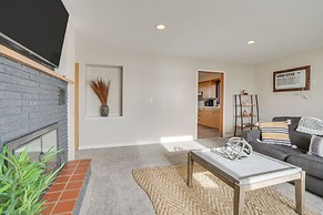 Fire Pit, Waterfront + Boat Dock: Detroit Lake Gem