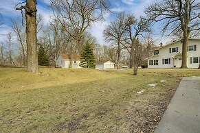 Fire Pit, Waterfront + Boat Dock: Detroit Lake Gem