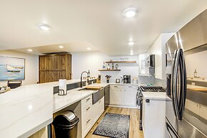 Steps to Clark Lake: Cozy Apartment w/ Hot Tub
