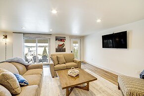 Steps to Clark Lake: Cozy Apartment w/ Hot Tub