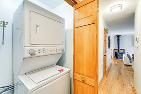 2 Mi to Sparta: Peaceful 'deer River Retreat'