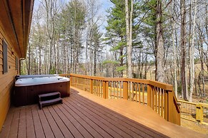 2 Mi to Sparta: Peaceful 'deer River Retreat'