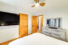 2 Mi to Sparta: Peaceful 'deer River Retreat'