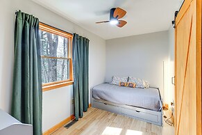 2 Mi to Sparta: Peaceful 'deer River Retreat'