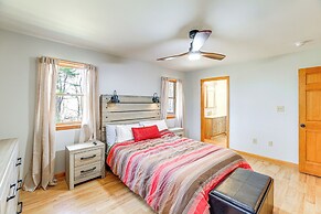 2 Mi to Sparta: Peaceful 'deer River Retreat'