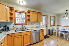 2 Mi to Sparta: Peaceful 'deer River Retreat'