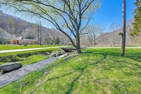 Fire Pit & Decks: Creekside Cabin in Robbinsville